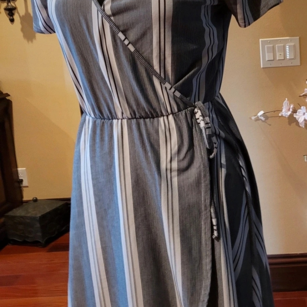 Derek Heart Blue and White Striped Midi Dress